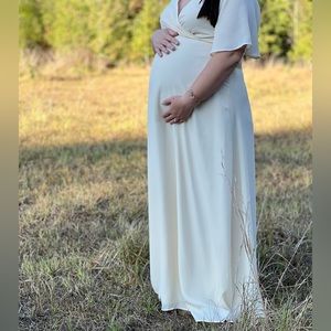 Maternity Flutter sleeve maxi